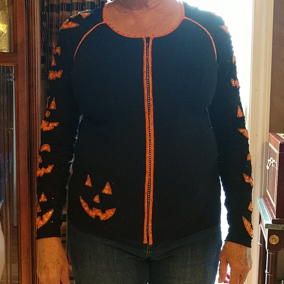 berek Sweaters - Berek Halloween Sweater